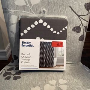 Shower curtain NWT. Gray with white chevron pattern. Size 72x72 inches.